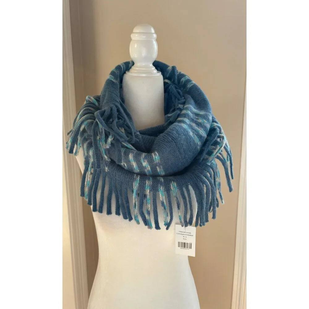 Mia & Tess The Paperstore Blue Cozy Fringe Infinity Scarf New With Tags - Picture 2 of 7